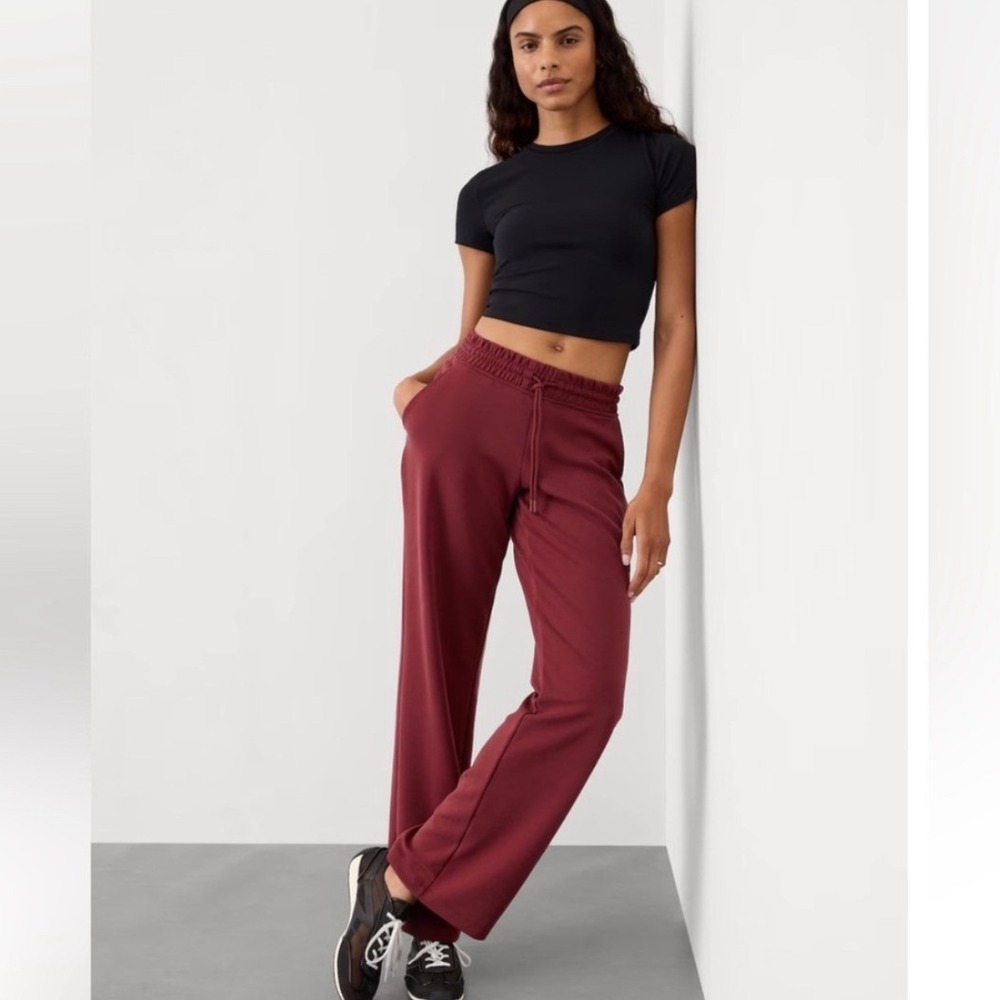 Athleta Seasoft Straight Leg Pants Women XL Burgundy Mid Rise Lounge Athleisure